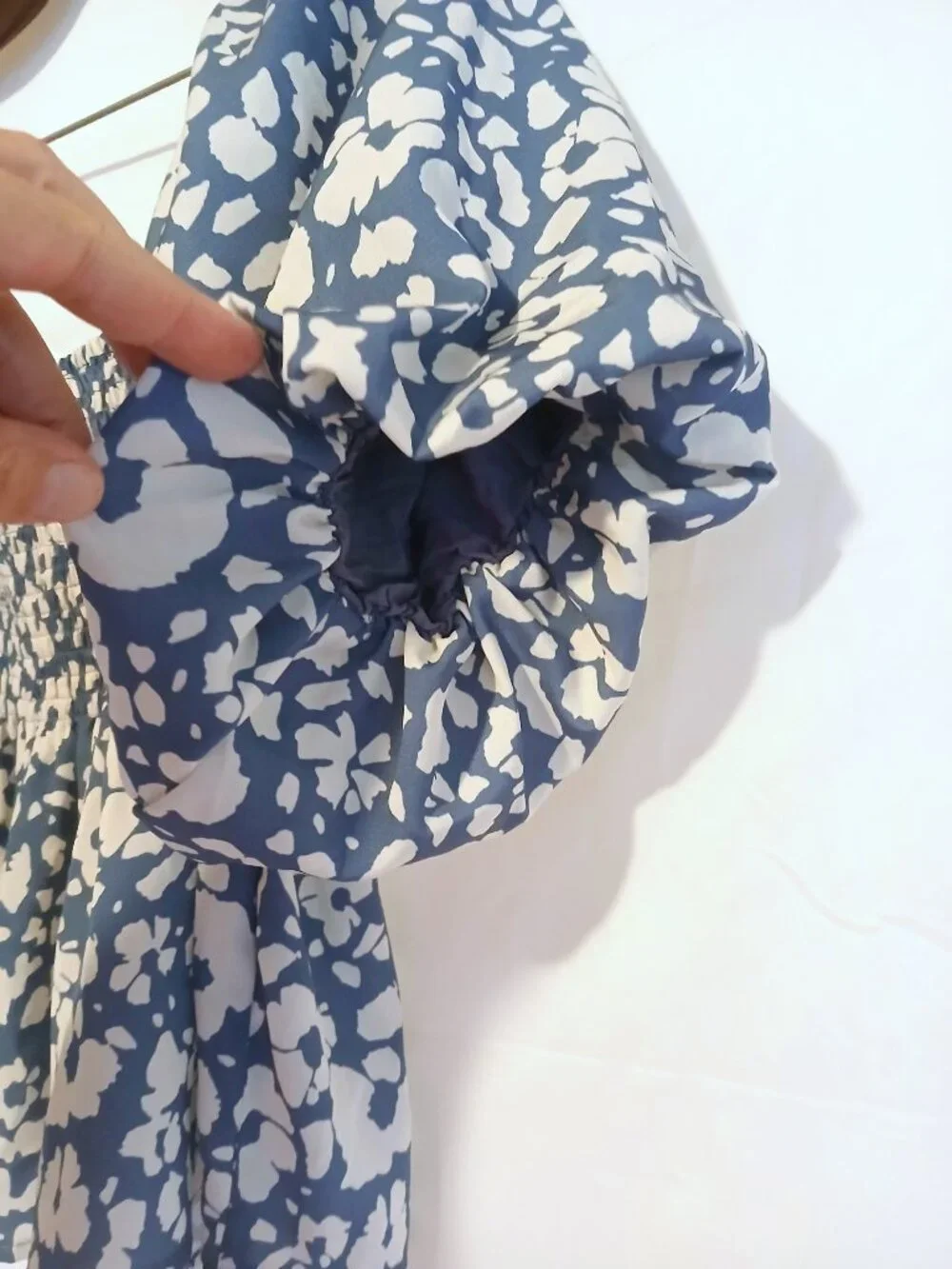 By Together Blue White Floral Smocked Crop Top S Boho Cottagecore Feminine